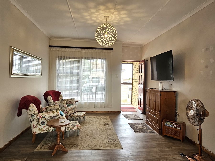 3 Bedroom Property for Sale in Jeffreys Bay Central Eastern Cape